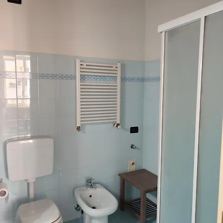 A Casa Di Raffaella Tatil Evi Parma